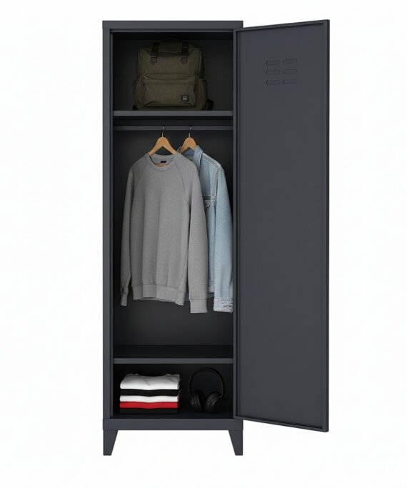 tekli soyunma dolabı içi dolu